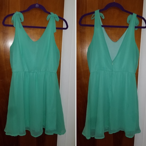 Nordstrom Dee Elle Mint Green Summer Dress - Picture 3 of 8